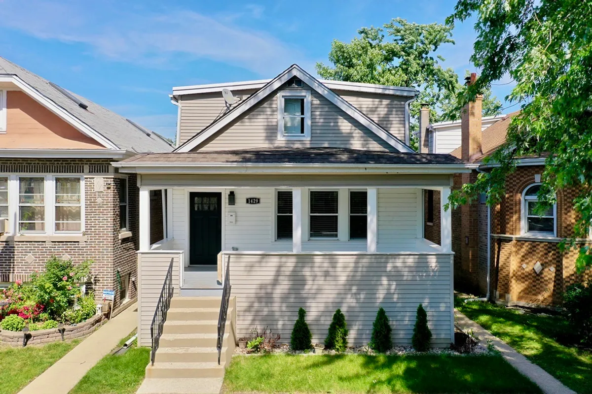 Exterior of 1429 Cuyler Ave